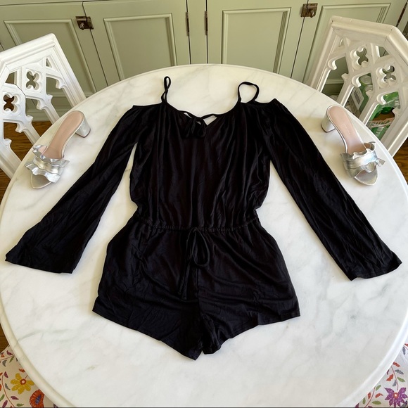 *SOLD* Chaser Cold Shoulder Cami Romper Black Sz L - Picture 6 of 11